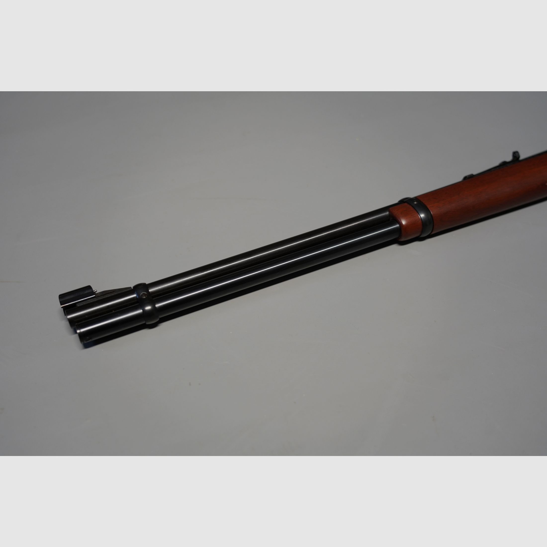 Winchester Model 94 Standard noyer, carabine à levier de sous-garde Cal. 30-30 Win. neuve, jamais tirée