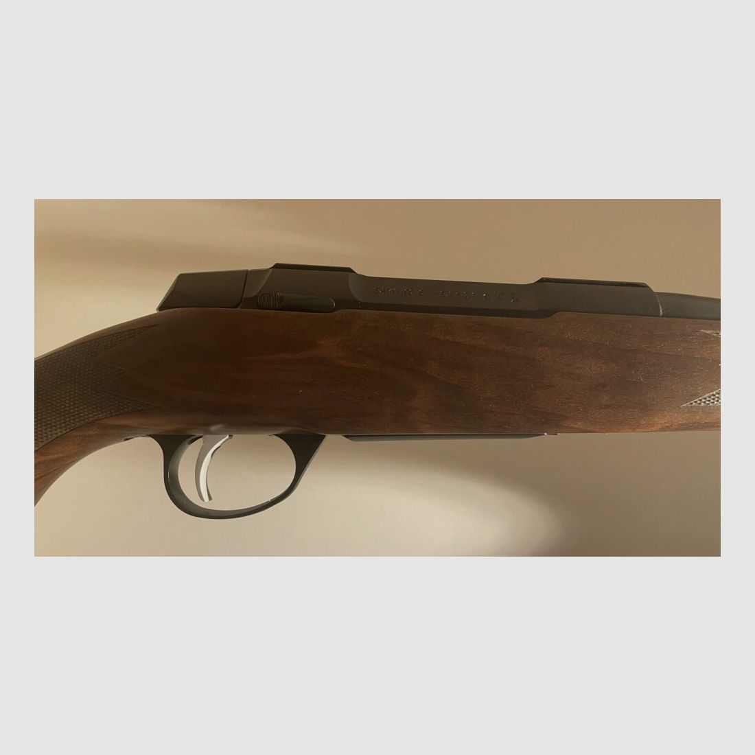 SAKO 90 HUNTER KURZ con rosca - EJECUCIÓN A LA IZQUIERDA