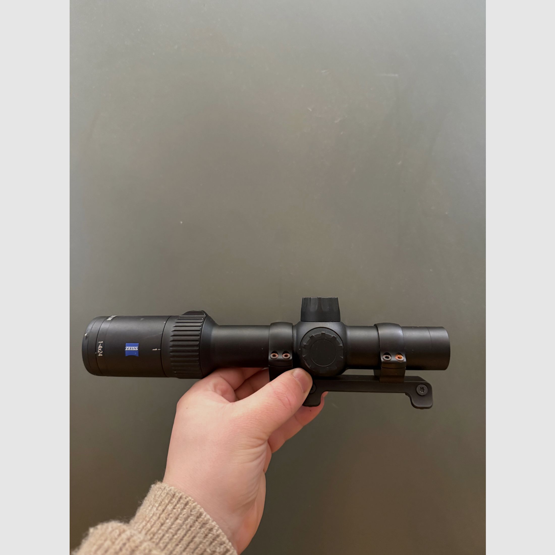 Zeiss Conquest V4 1-4x24