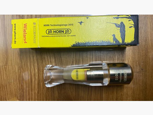 Duck call, call duck