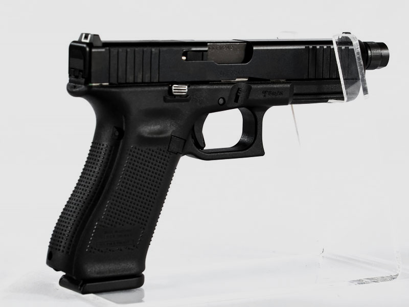 GLOCK 17 Gen5 FS con canna filettata