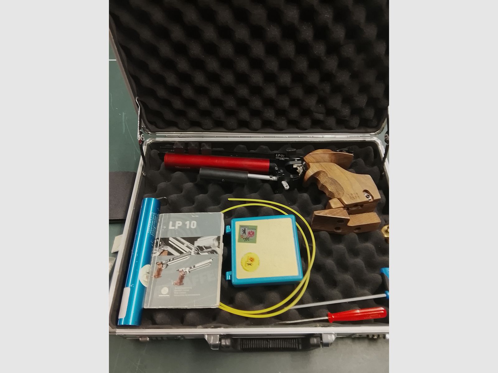 <p>pistola de aire</p>