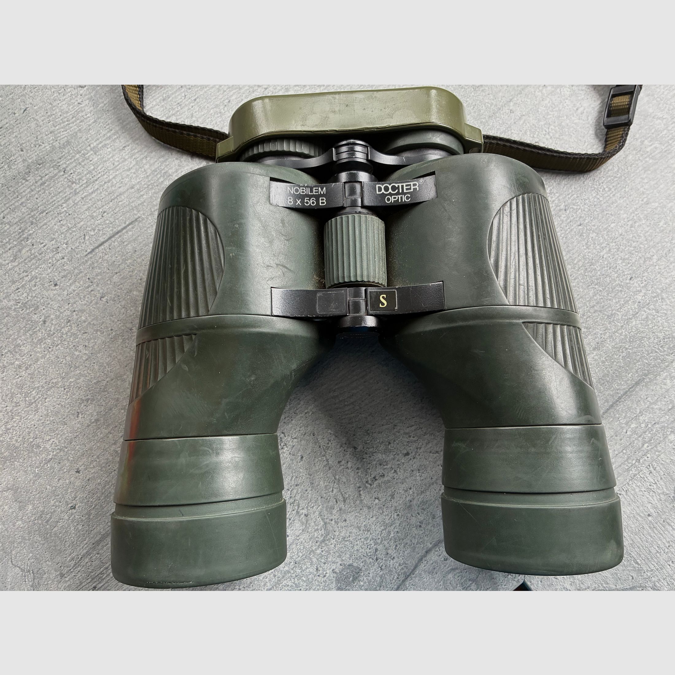 Jumelles DOCTER Optic Nobilem 8x56 B /GA, vert sapin