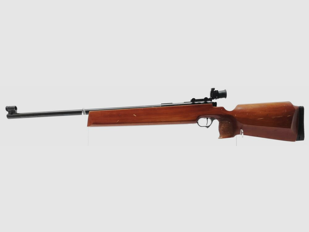 Armes de sport Suhl M150
