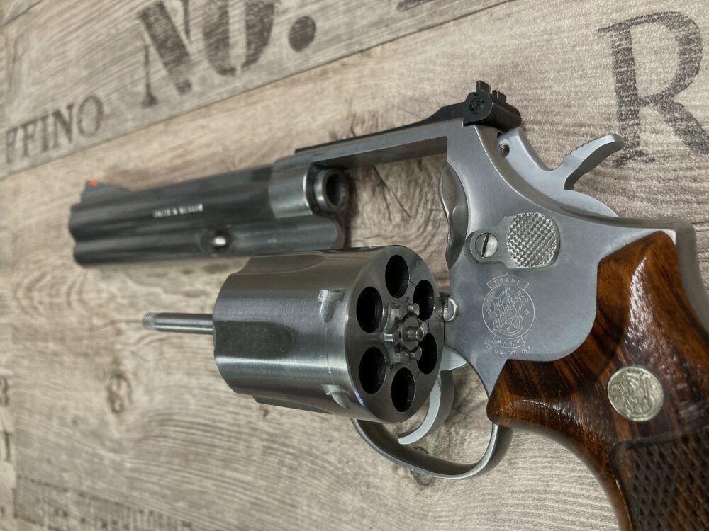 Smith & Wesson 686