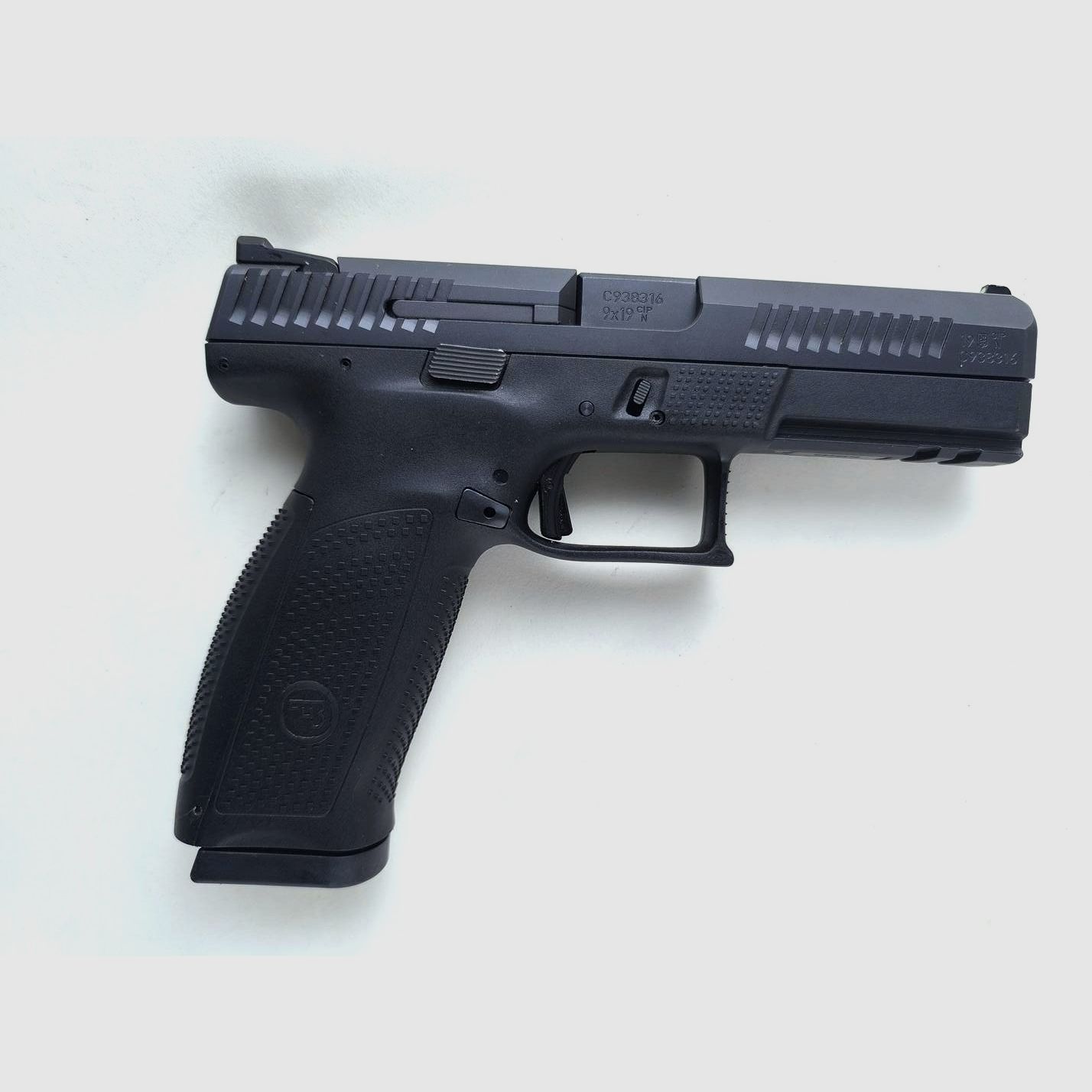 Pistole CZ P-10F Kal. 9mmP, Bild 2 von 4