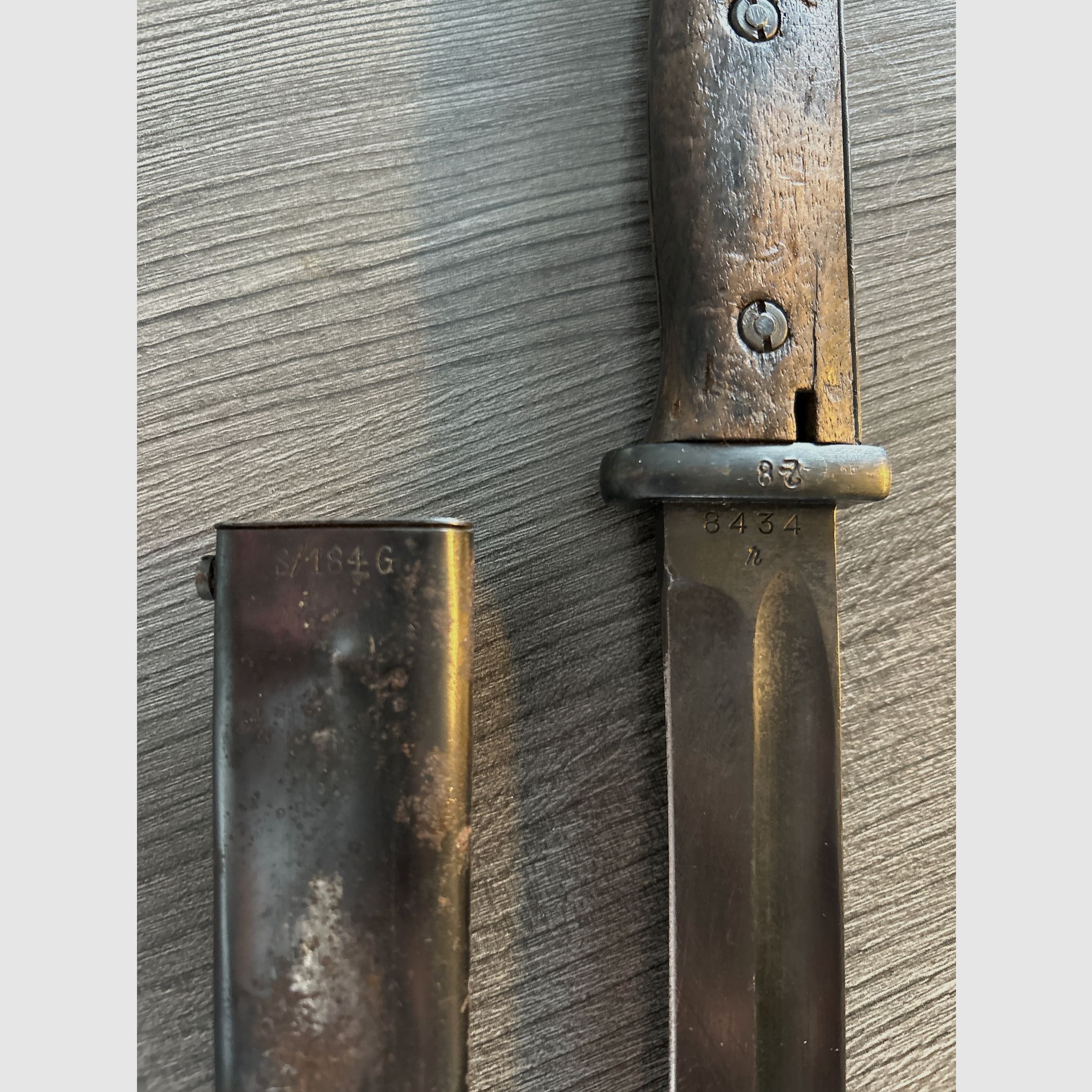 Bajonett Seitengewehr 84/98 III, das Standard-Bajonett der Wehrmacht für den Karabiner 98k