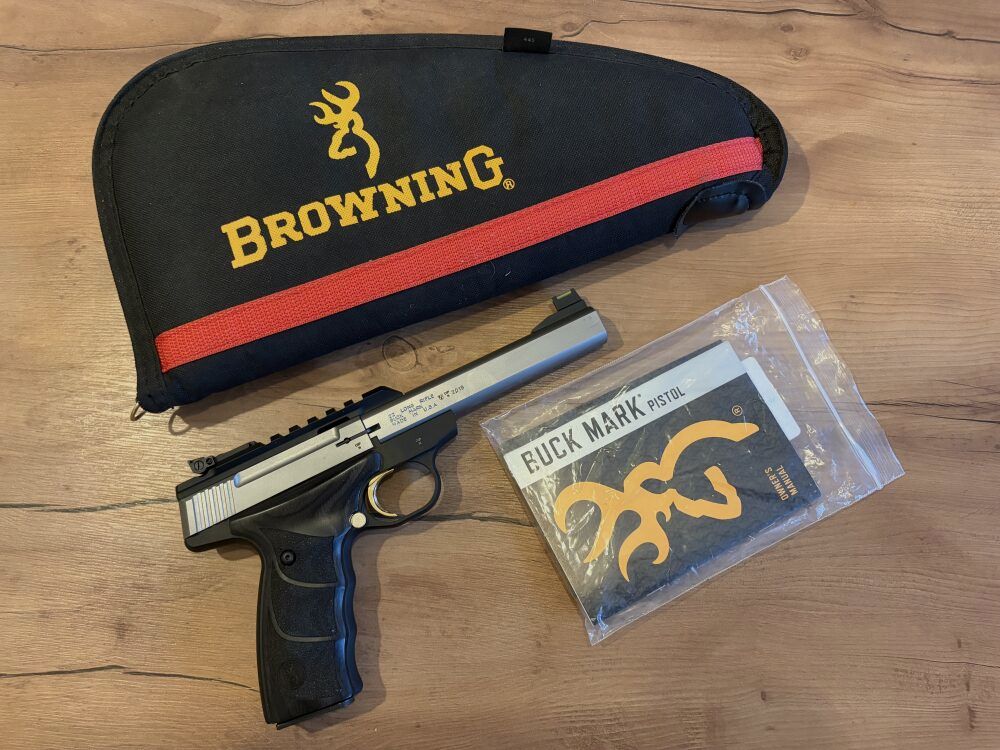 Browning Buck Mark Stainless UDX .22lr z szyną Picatinny
