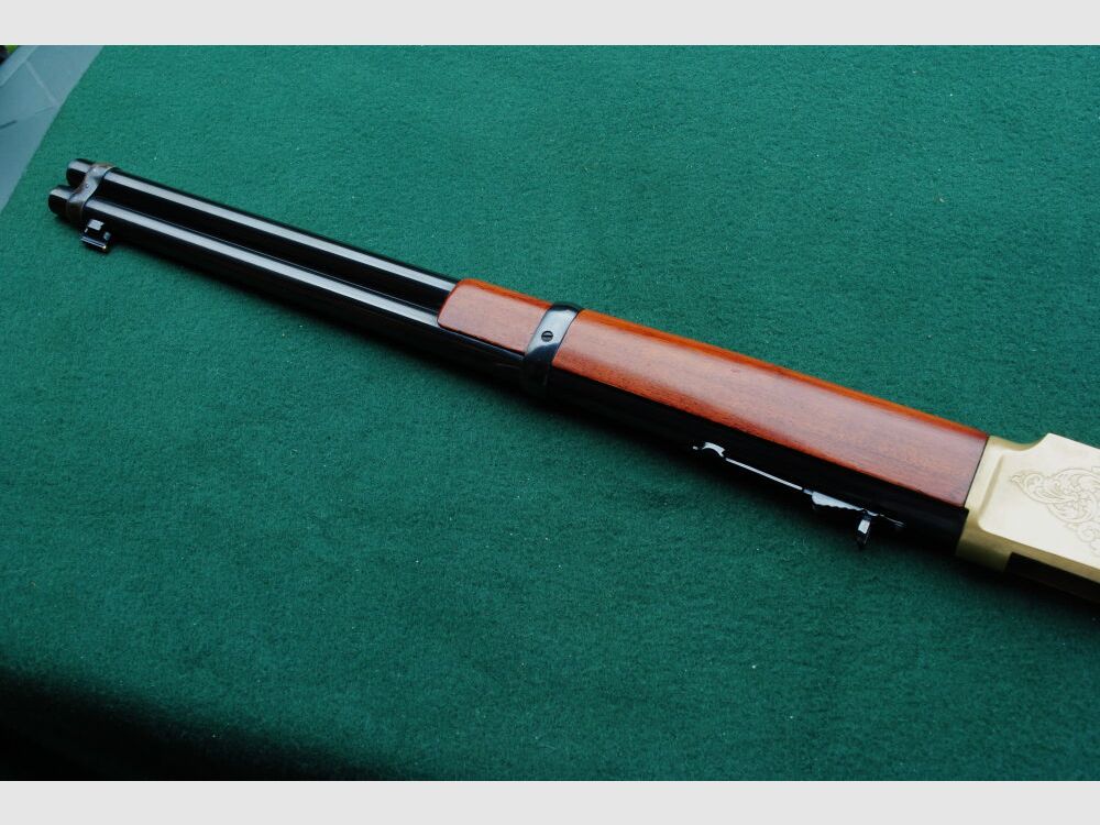 Win. 66 Carbine, Indian Head graviert, komplett CAS überarbeitet