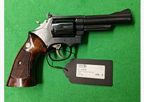 Smith & Wesson