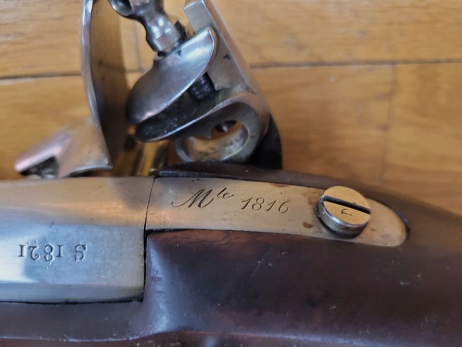 Wunderschöne Steinschlossbüchse Modell 1816 – Voltigeur-Waffe – Saint-Étienne Mai 1821 Schöne einheitliche Stempel – Wunderschönes Holz Seltene Waffe, Bild 27 von 30