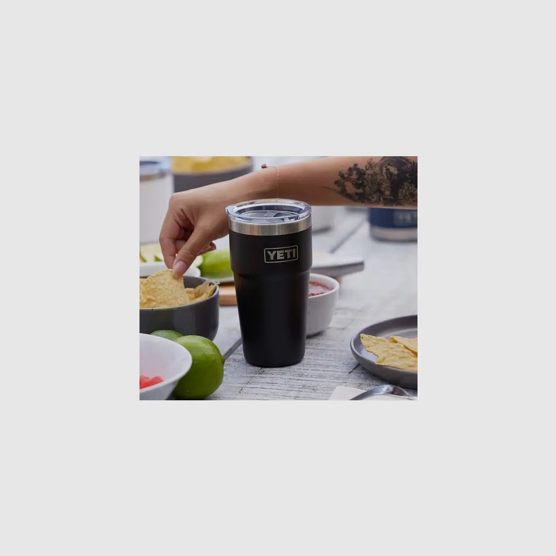 Der stapelbare YETI RAMBLER® Becher mit MagSlider™ Deckel, Bild 178 von 222