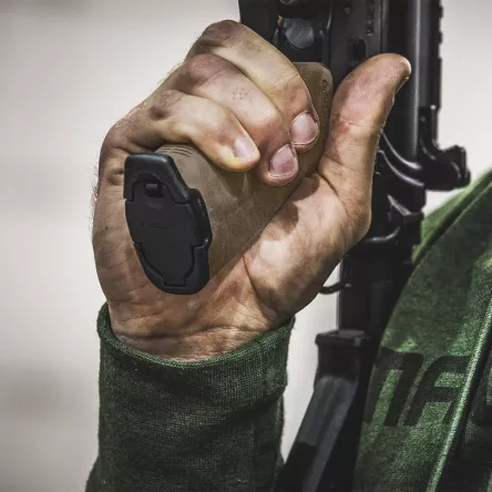 Magpul - Pistolengriff MOE+ Grip FDE für AR15 / M4, Bild 5 von 5