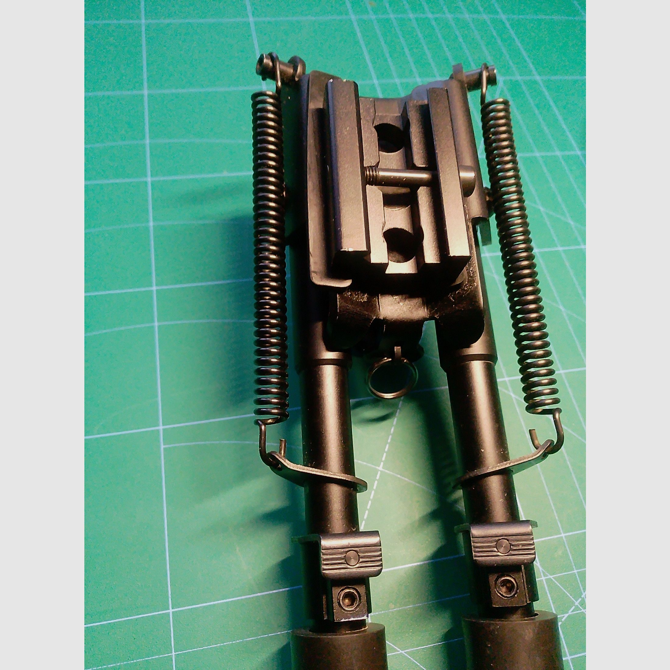 Zweibein 22 mm Metall Airmagnum PCP Gewehr mit Federn höhenverstellbar Gummi an den Füßen