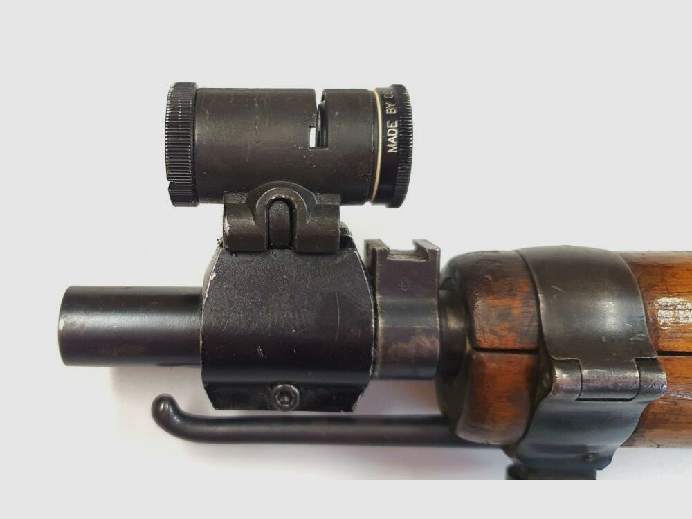 Usine d'armement de Berne carabine à répétition carabine de Berne IG1911 calibre 7,5x55 suisse numéro complet correspondant + dioptre