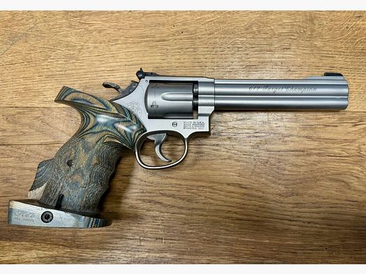 Smith & Wesson 617 Target Champion Nill