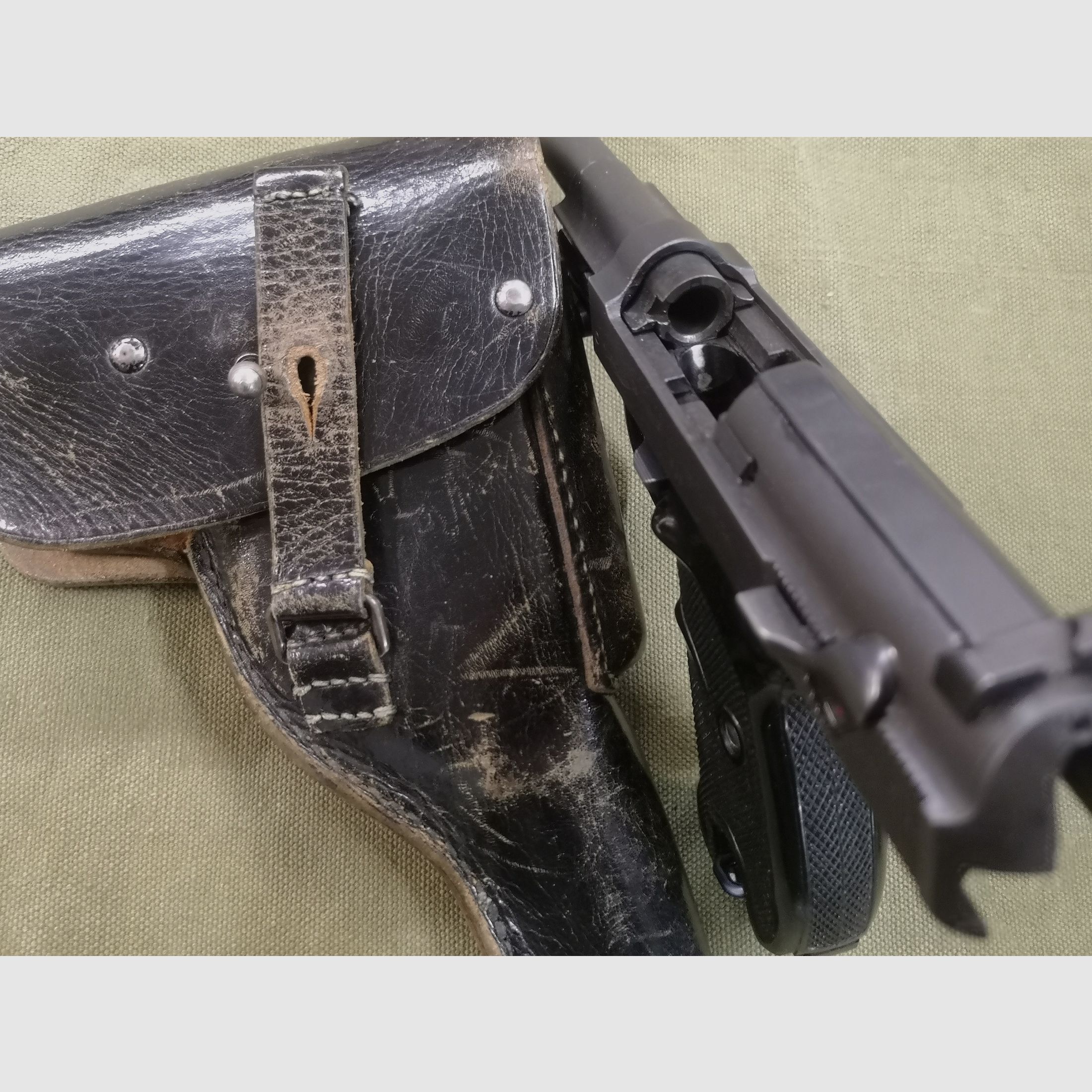 Walther P38 torba na pistolet i 4 magazynki