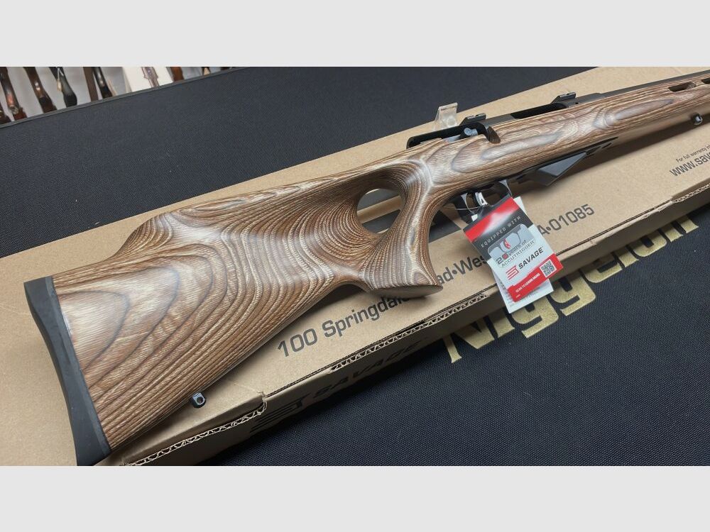 Savage 25 Lightweight Thumbhole .17Hornet