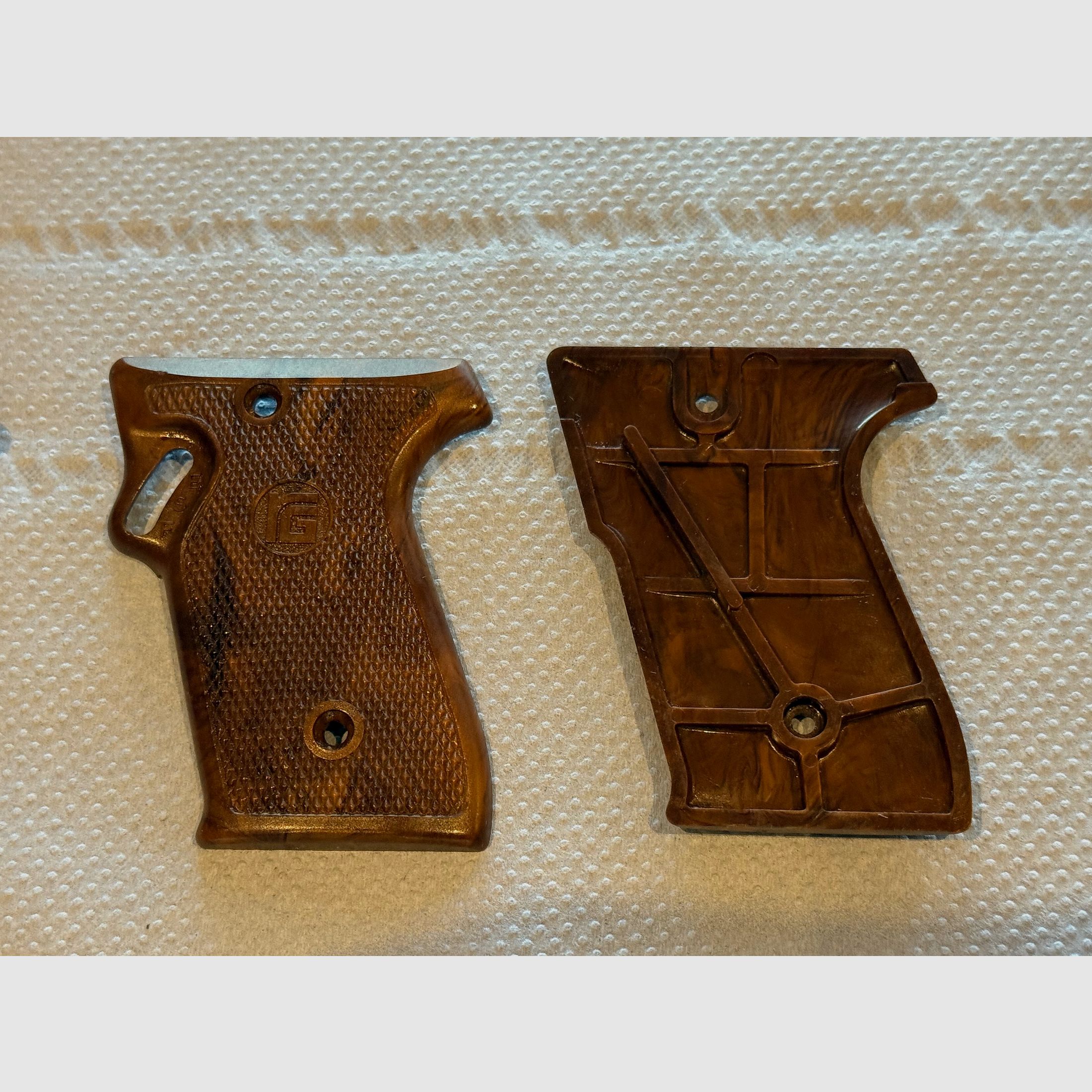 Röhm RG300 – Kompakte Schreckschusspistole im Kaliber 6mm Flobert (PTB 327)