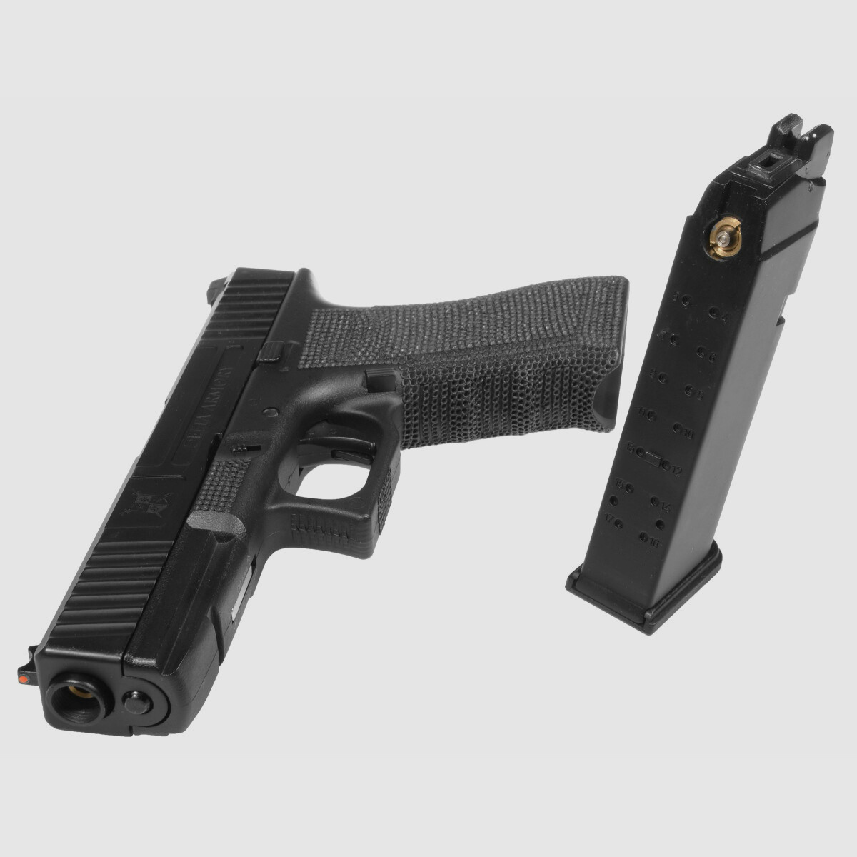 P04 GBB Airsoft Pistole in Schwarz | Delta Armory