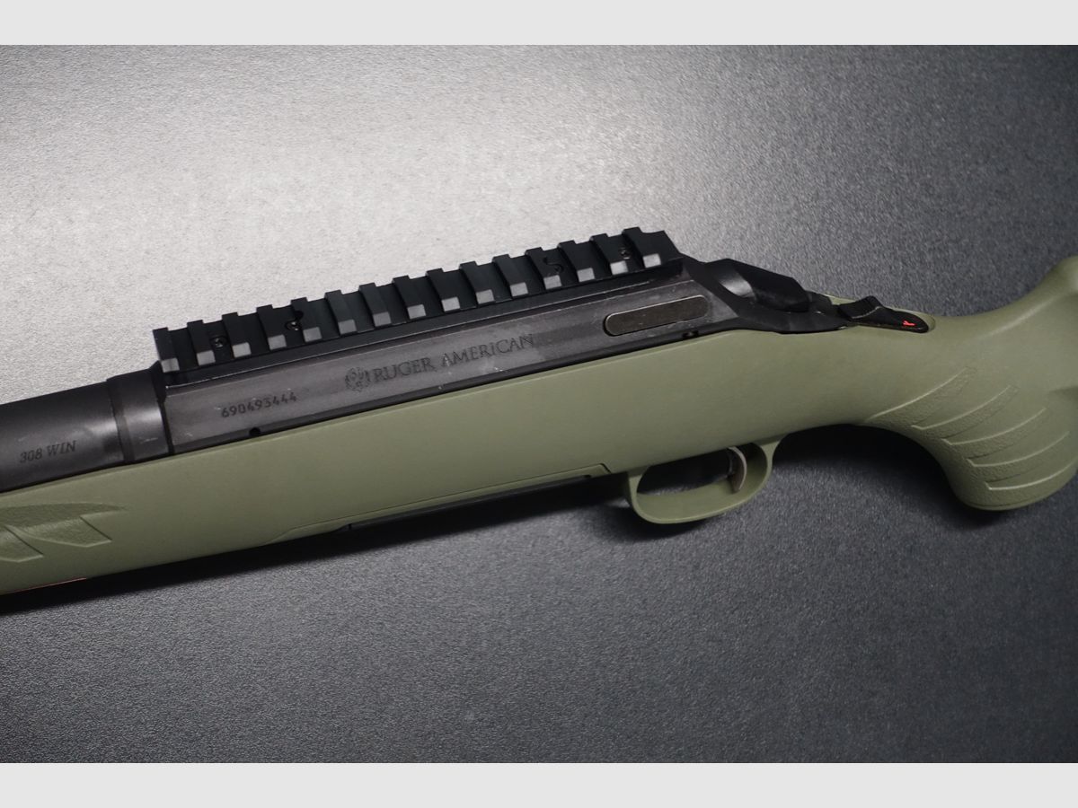 Ruger American Rifle Predator, Bild 4 von 5