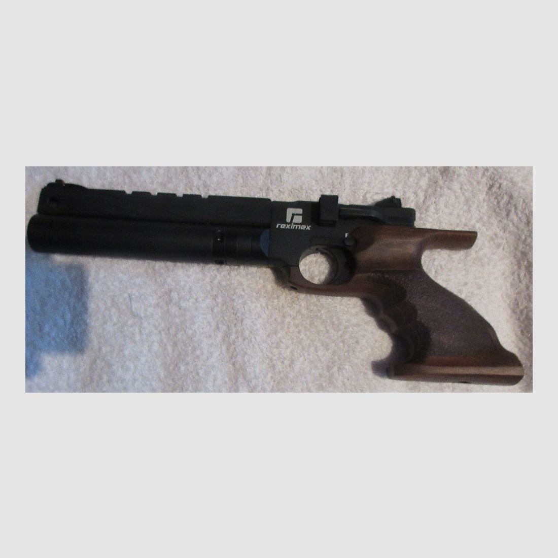 Reximex RPA [PCP] Cal. 4,5 mm - PISTOLA DE AIRE