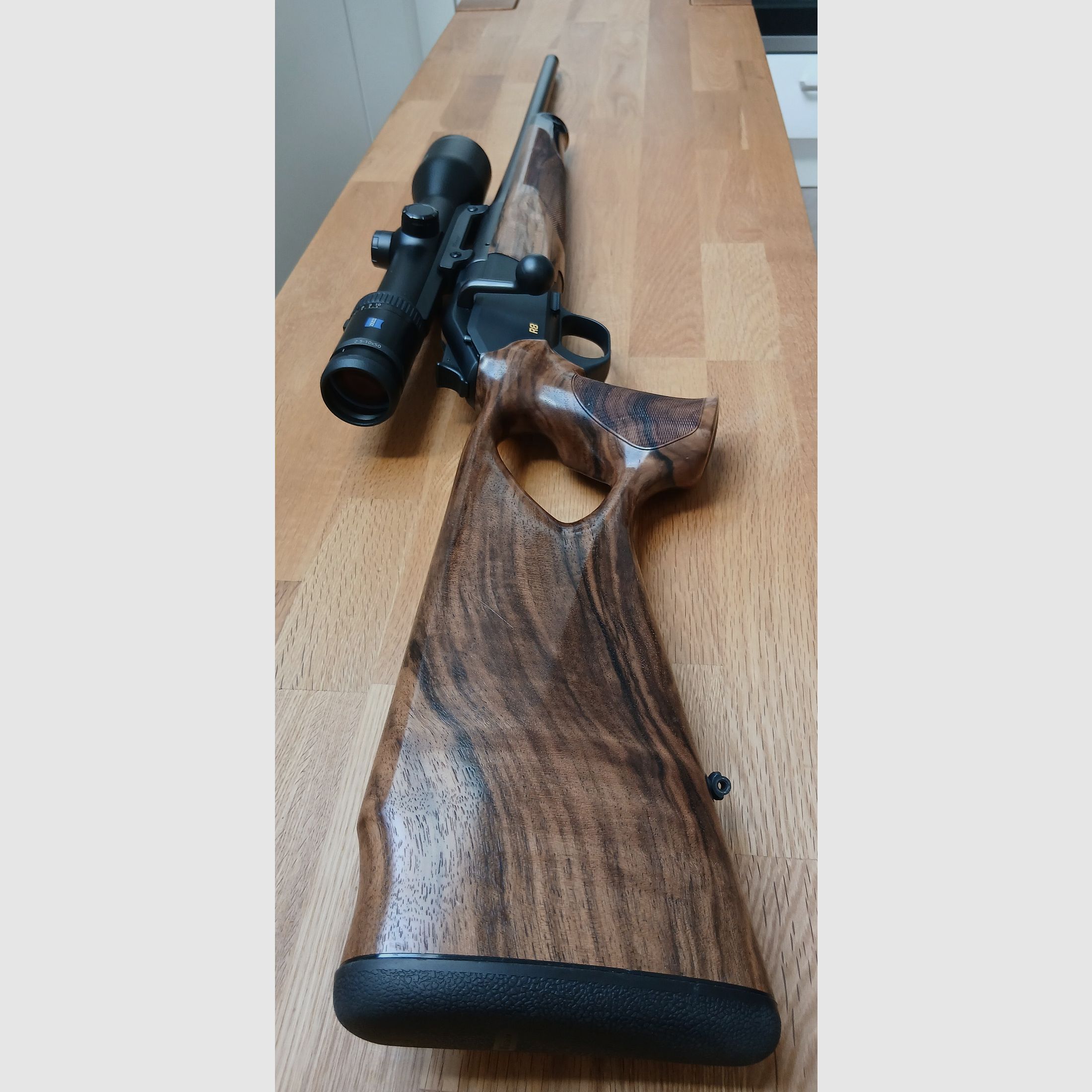 Blaser R8 Success wood, image 7 of 9