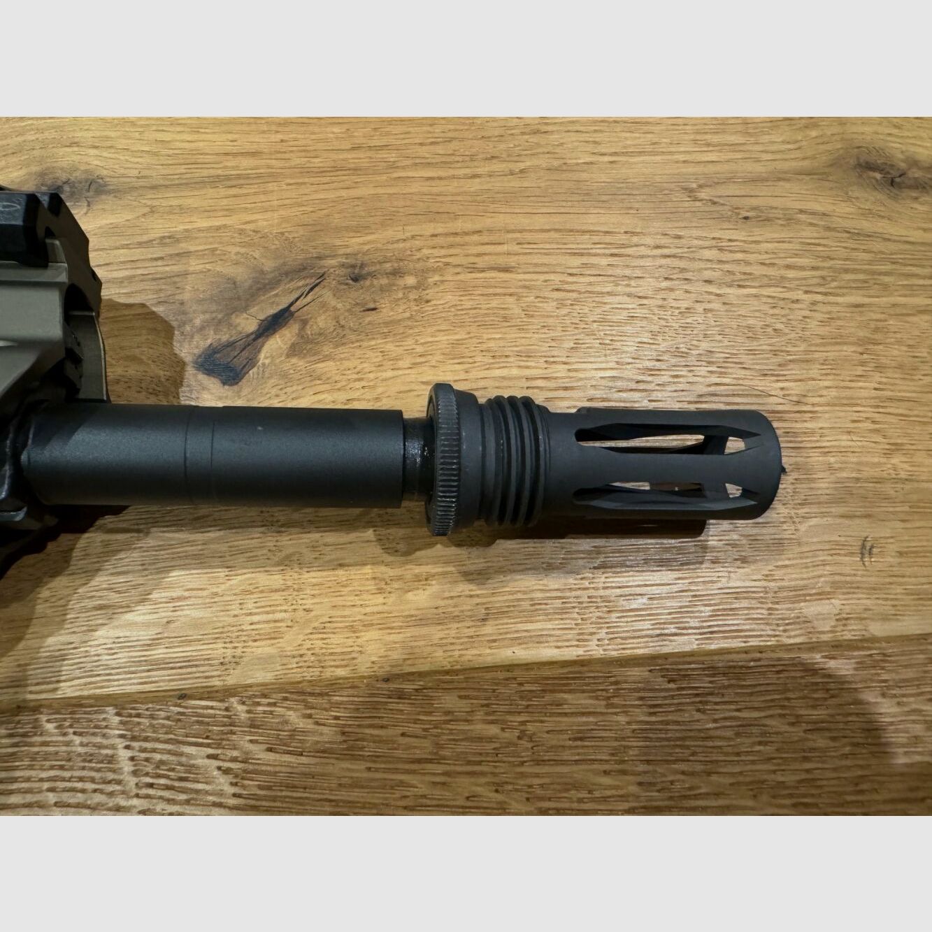 Heckler und Koch MR308 A3 Slimline 13" sand mit Antimatter Scopeswitch