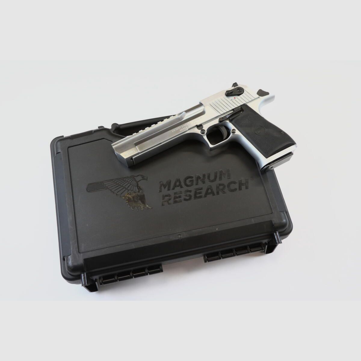 Magnum Research Desert Eagle XIX, imagen 8 de 9
