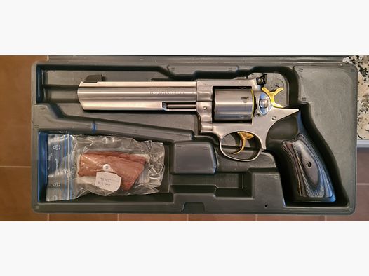 Ruger GP100 .357 Mag. stainless 6 Zoll, Modell 161, Sonderedition von Frankonia mit goldfarbenem Hahn und Abzug aus 2005