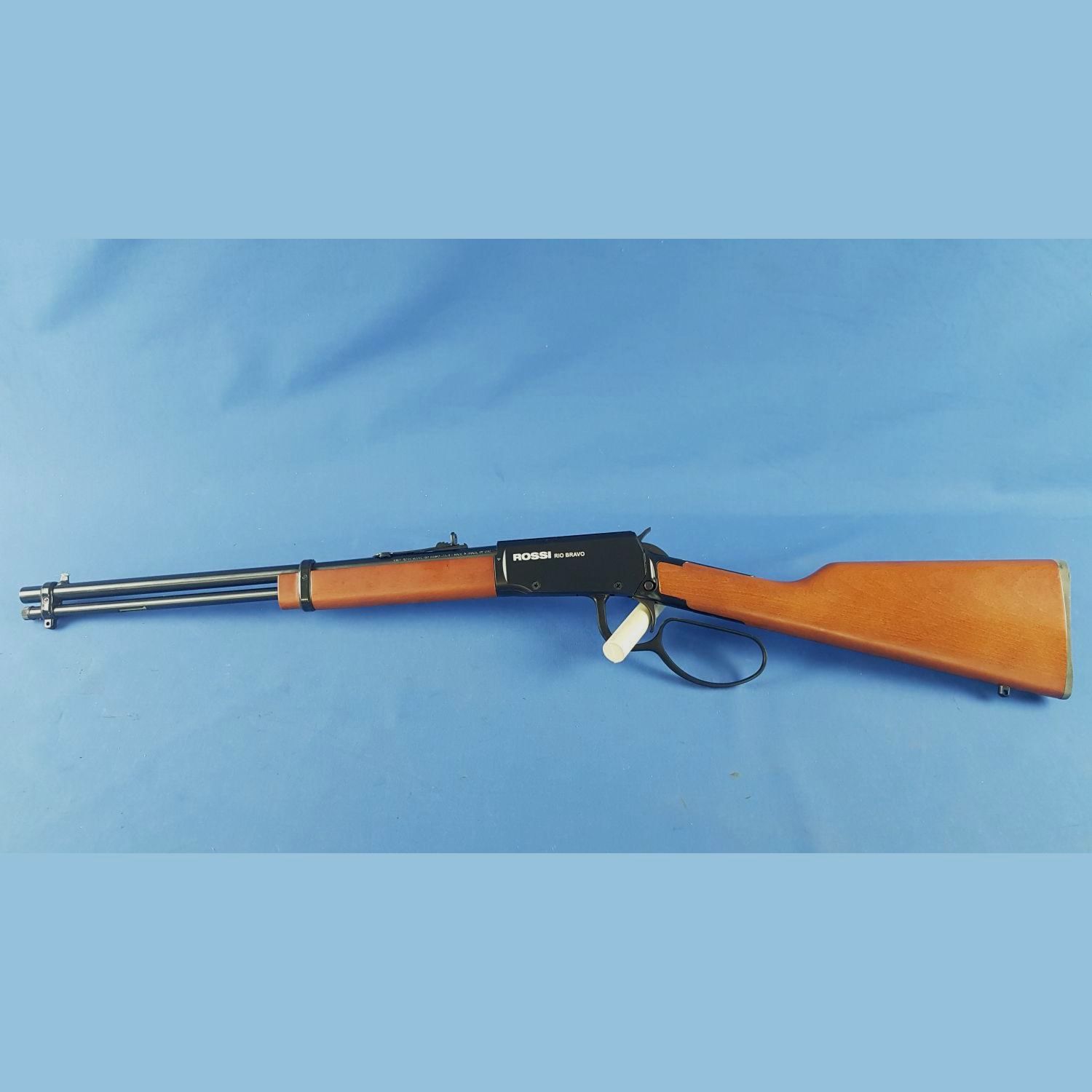 Rossi Unterhebelrepetierer Rio Bravo Holzschaft LL: 18″ Kal.22lr., Bild 1 von 2