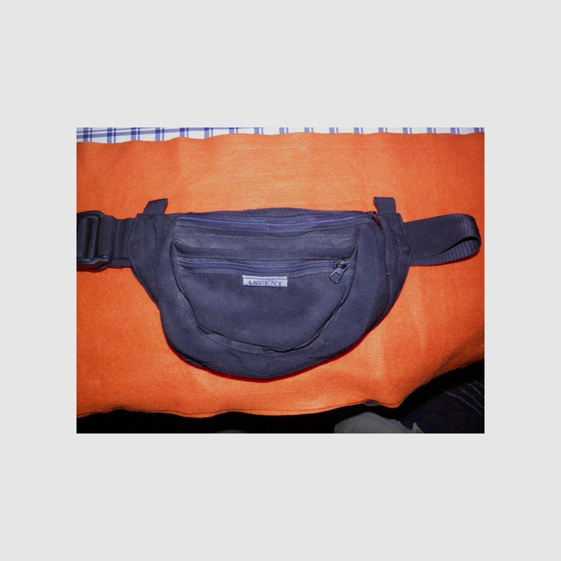 Holster-Bauchtasche