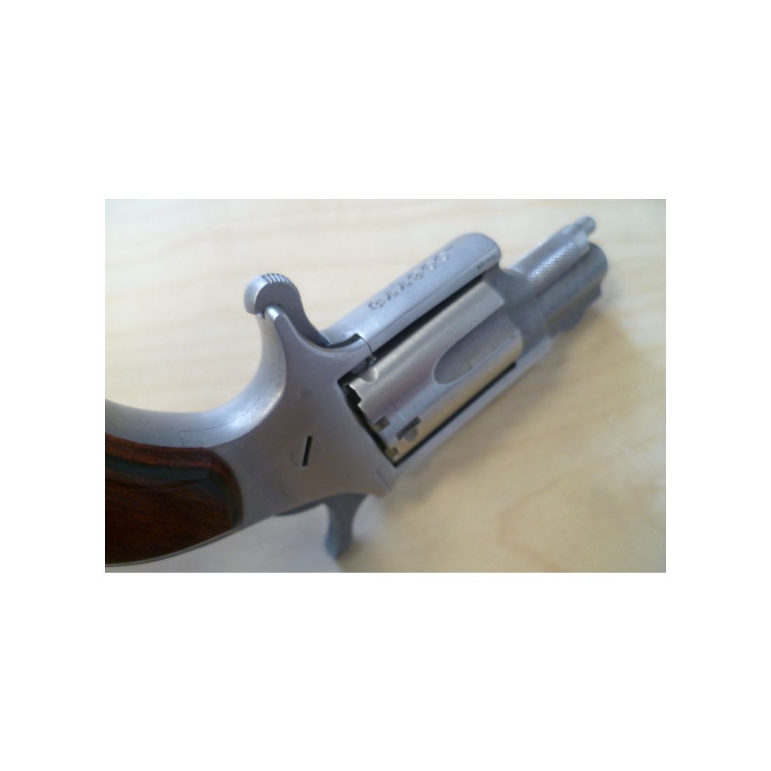 Revolver NAA North American Arms .22 lr.