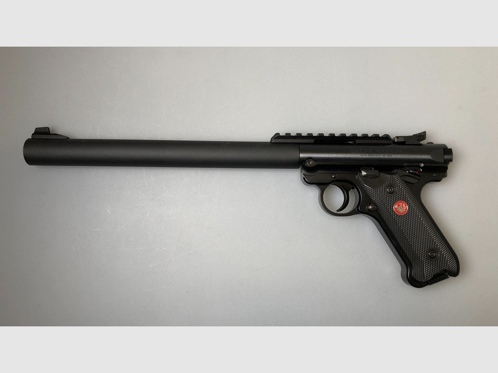 Pistole Ruger Mod. Mark IV Tactical .22 LR mit integriertem Schalldämpfer, Bild 4 von 10