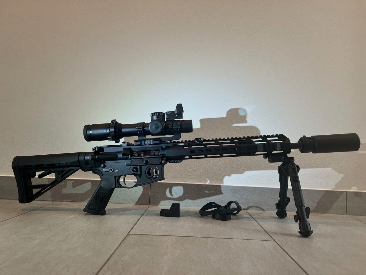 Schmeisser AR15 Dynamic, 14,5 pollici in calibro .223 incluso ZF, RD, SD, ecc.