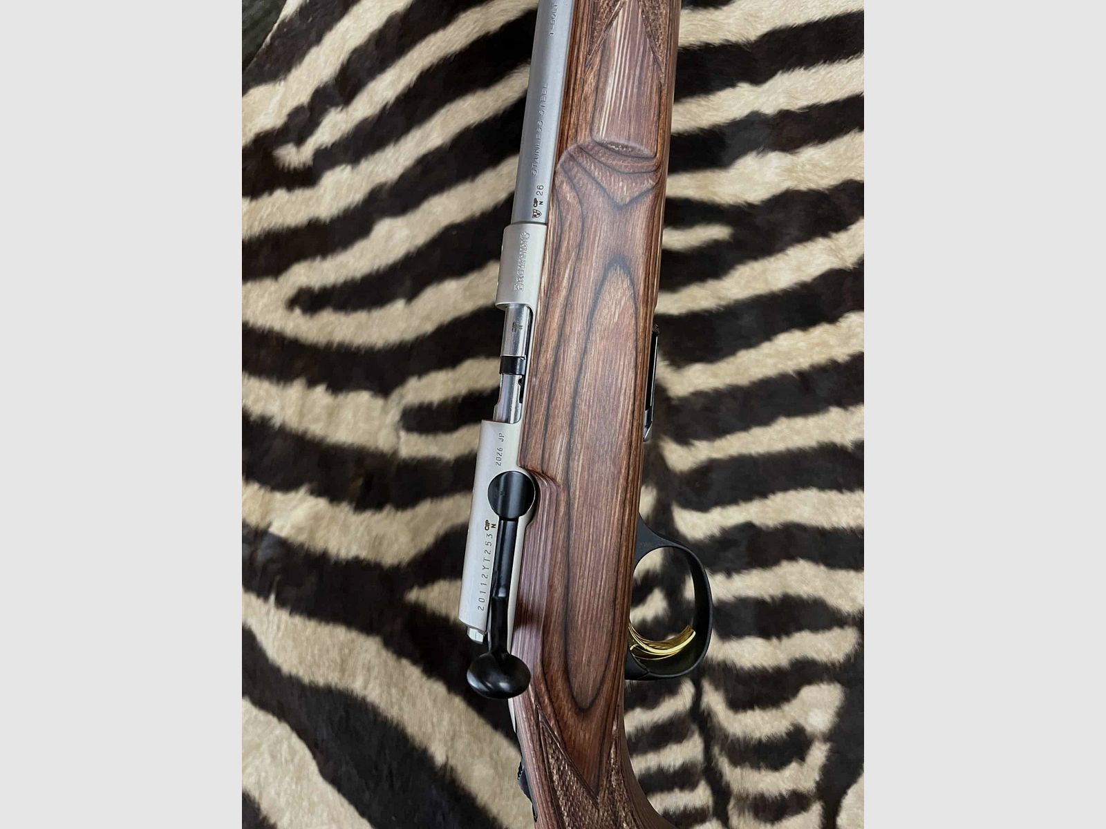 Geradezugrepetierer BROWNING T-Bolt Target Varmint braun laminiert Kal. 17HMR 49cm Gewinde –, Bild 9 von 11