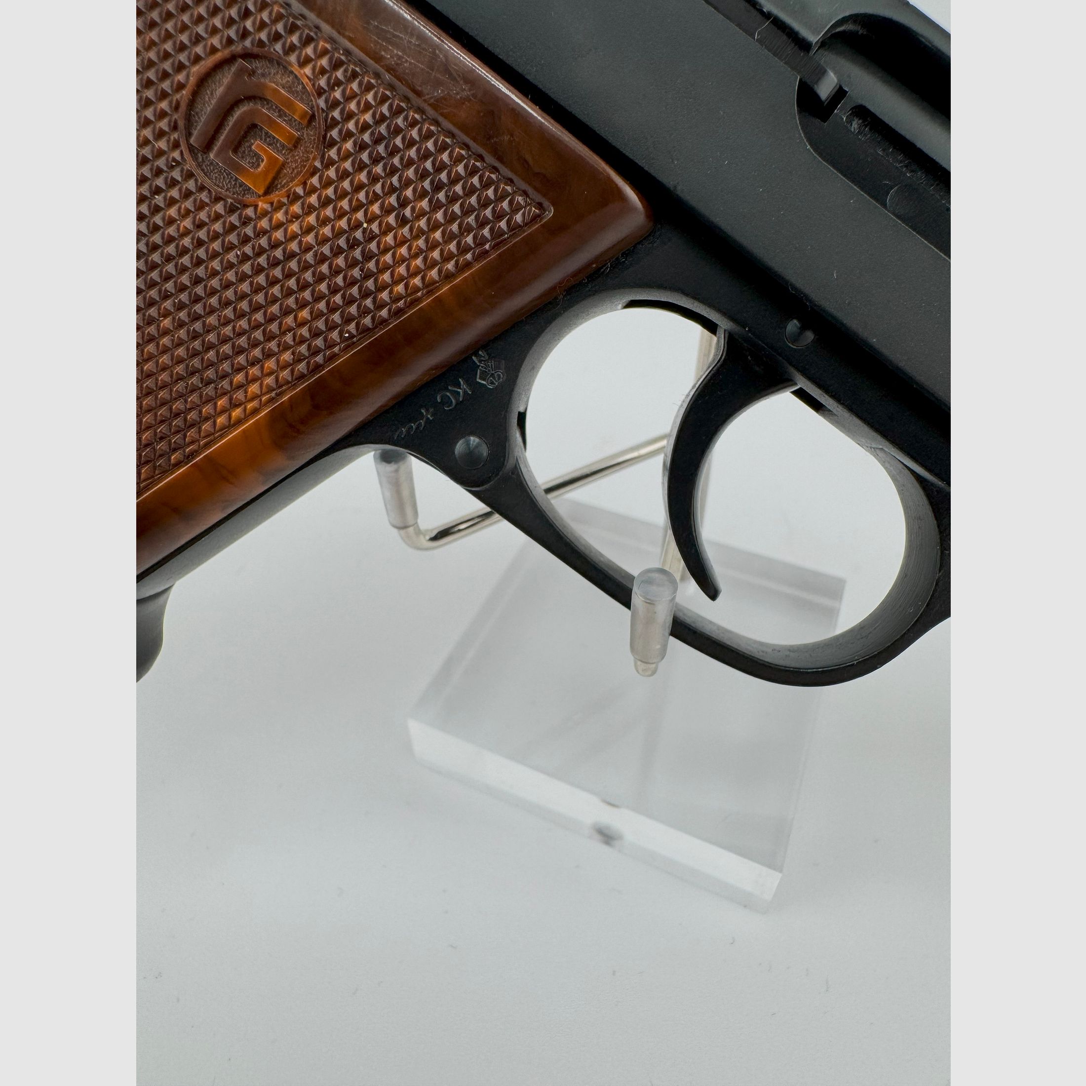 Röhm RG 9 Schreckschusspistole - PTB 413 - Beschussjahr KC (1992)