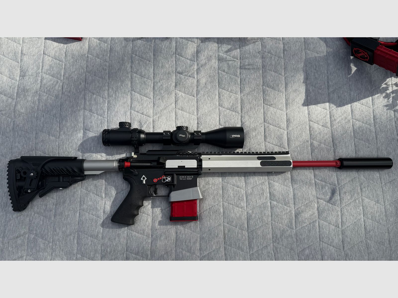 Tipppmann M4-22 Elite Red Line .22lr 16"  mit ZF 2,5-15x50 und Hipertouch  Competition 