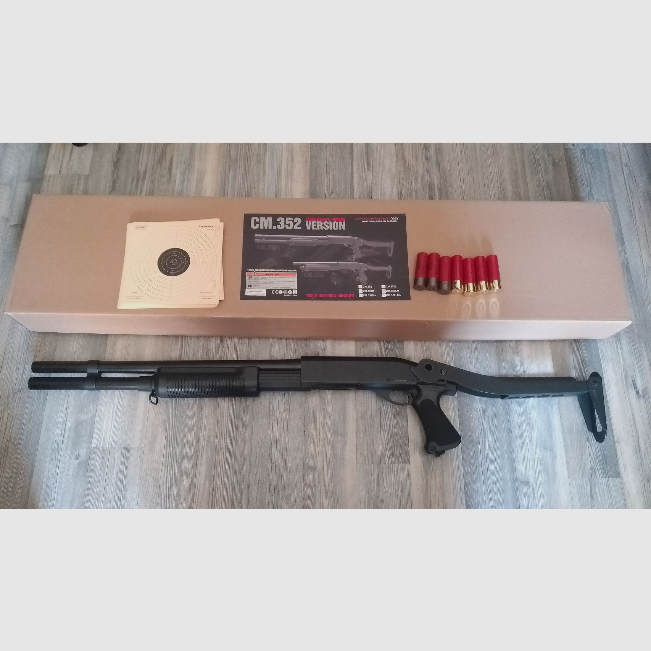 Softair Schrotflinte / Shotgun -  Cyma M870 Shotgun mit Stahl-Klappschaft Long-Type Tri-Barrel Vollmetall Springer 6mm BB schwarz  