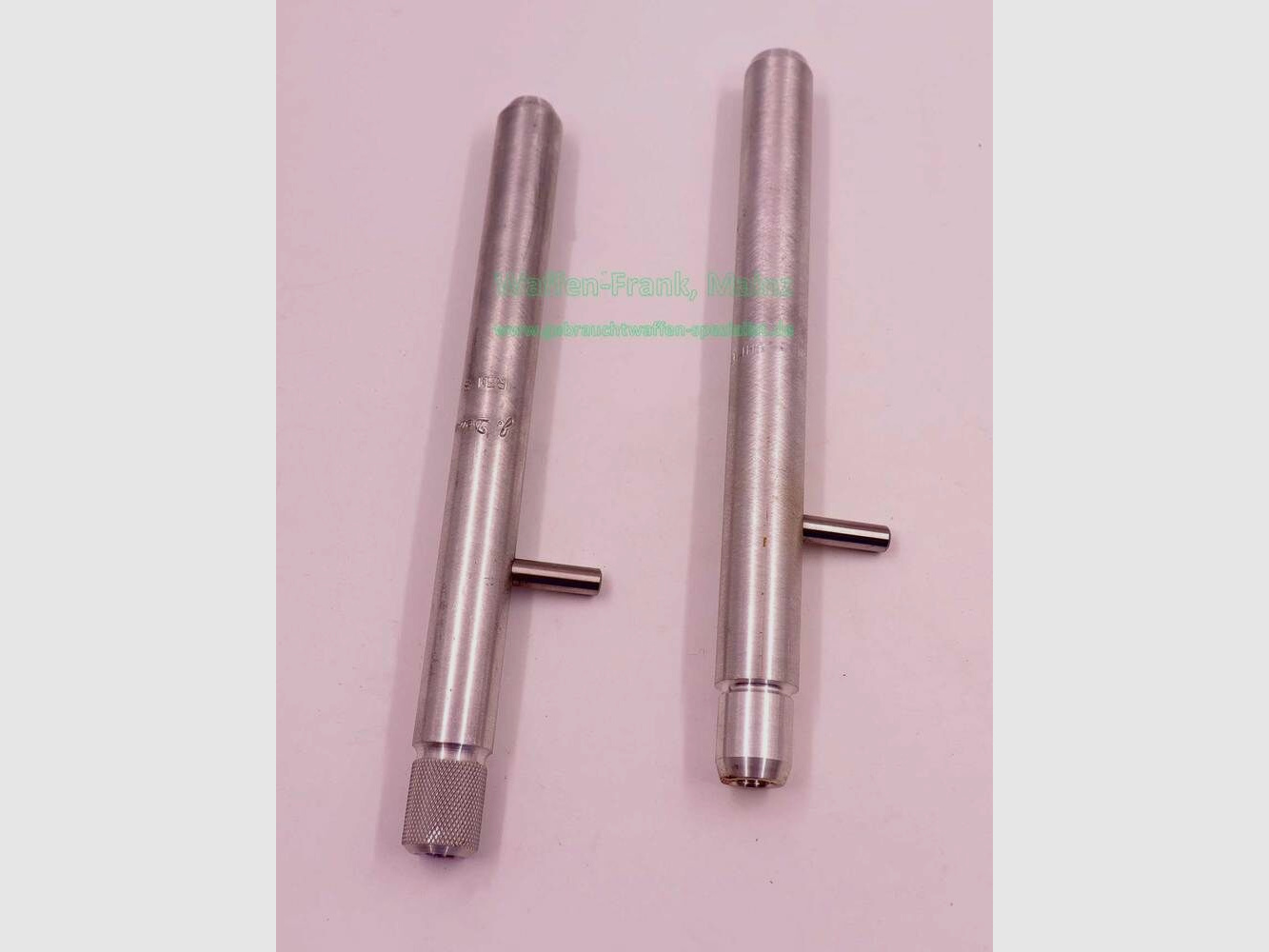 USA, diverse auxiliary chamber made of aluminum false lock