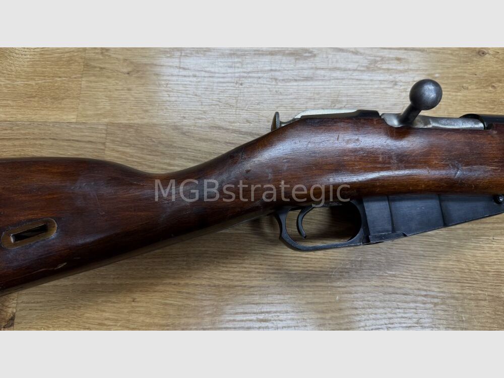 Mosin Nagant - kurzer Lauf - Izhmash Fertigung 1945 ideal zu nutzen mit günstiger Surplus Munition!
