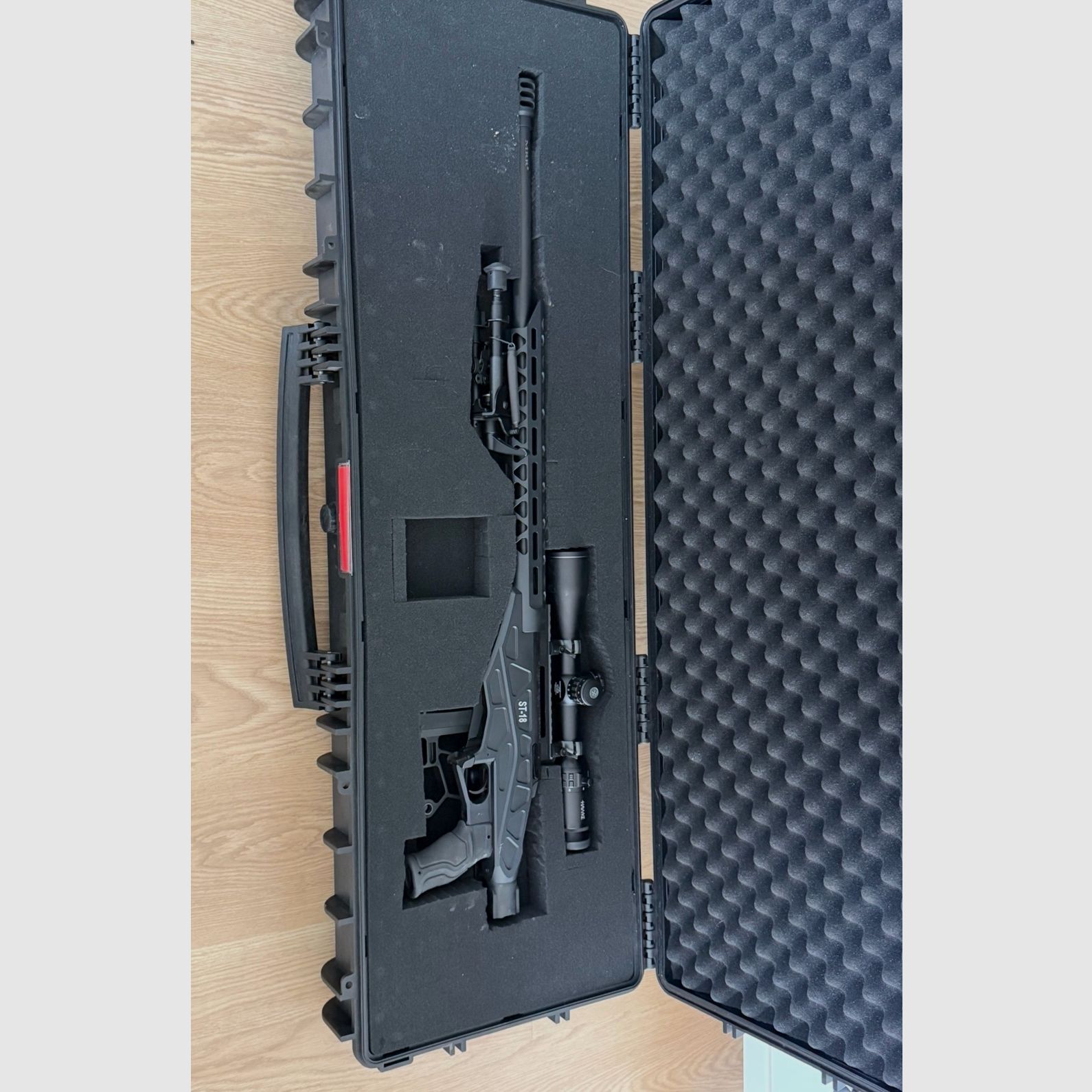 Mercury sport karabin powtarzalny ST18 Key-Mod (Hawke Sidewinder 30 SF 4,5-14x44), zdjęcie 3 z 3