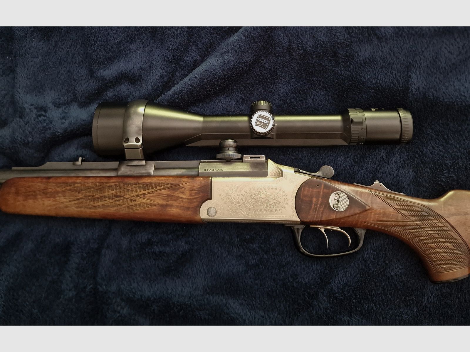 Bergstutzen Blaser B75 7x65R .22 Hornet Zeiss Diavari 3-12x56 