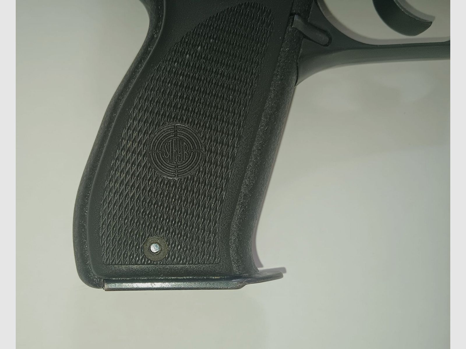 Pistola Steyr GB 9mm Para
