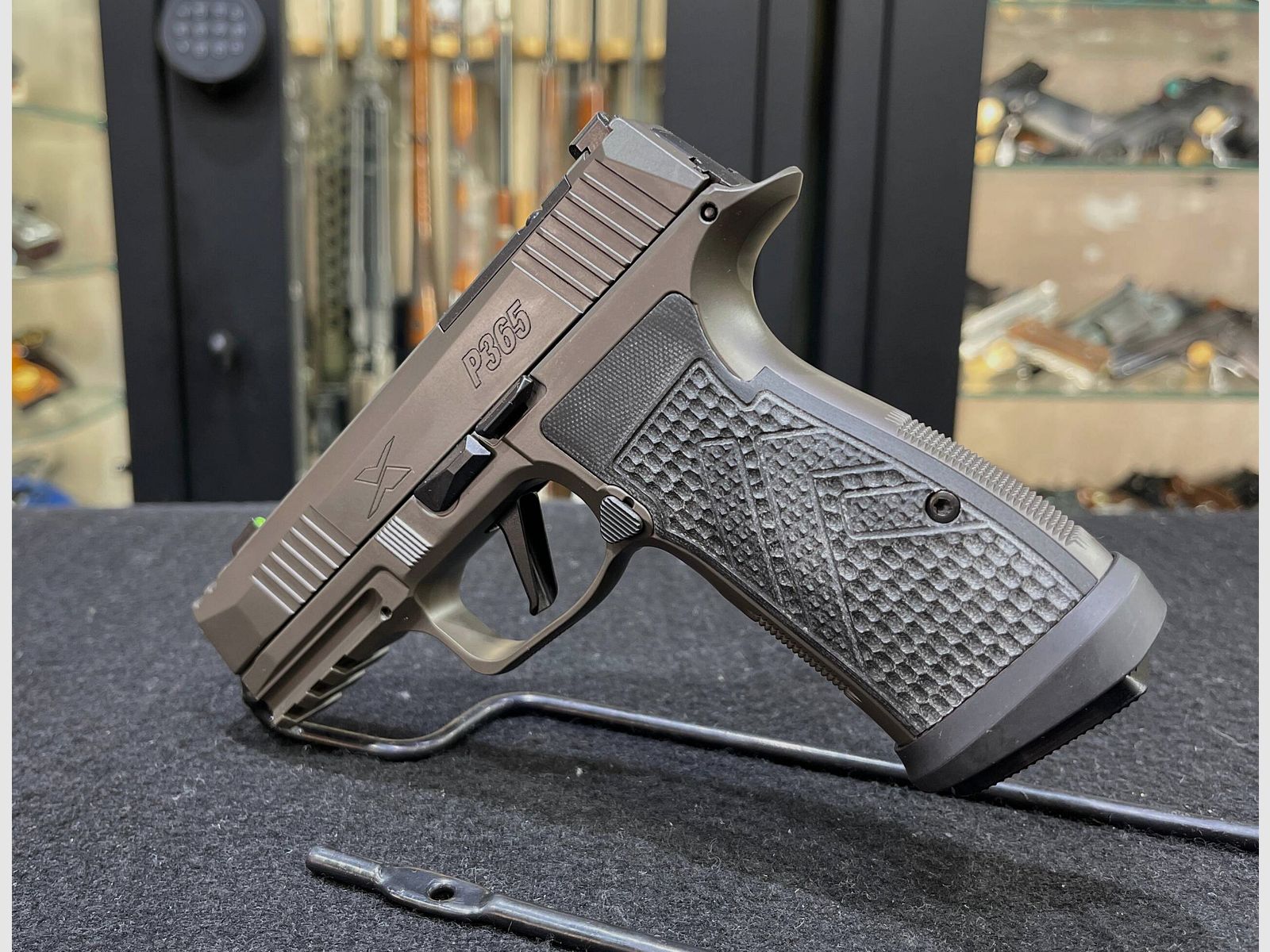 Sig Sauer P365 AXG Legion, imagen 16 de 17