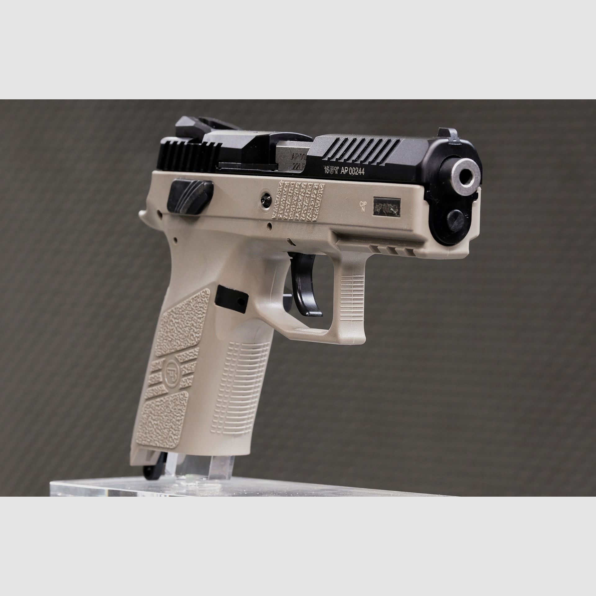 CZ P-07 KADET, Bild 5 von 8