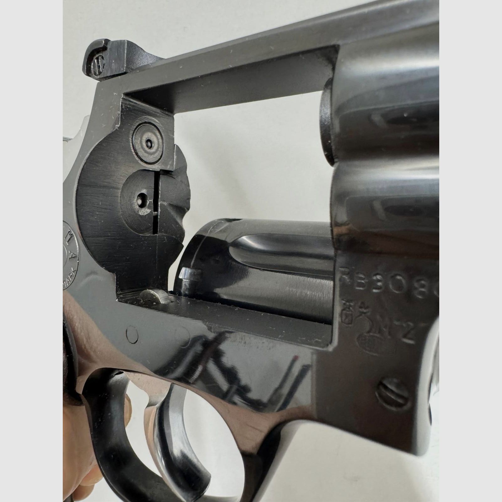 Llama Mod. Super Commanche