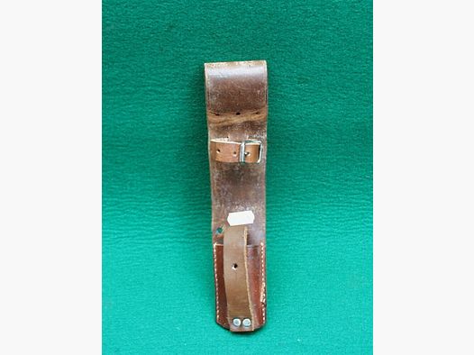 Unknown bayonet holder / belt hook