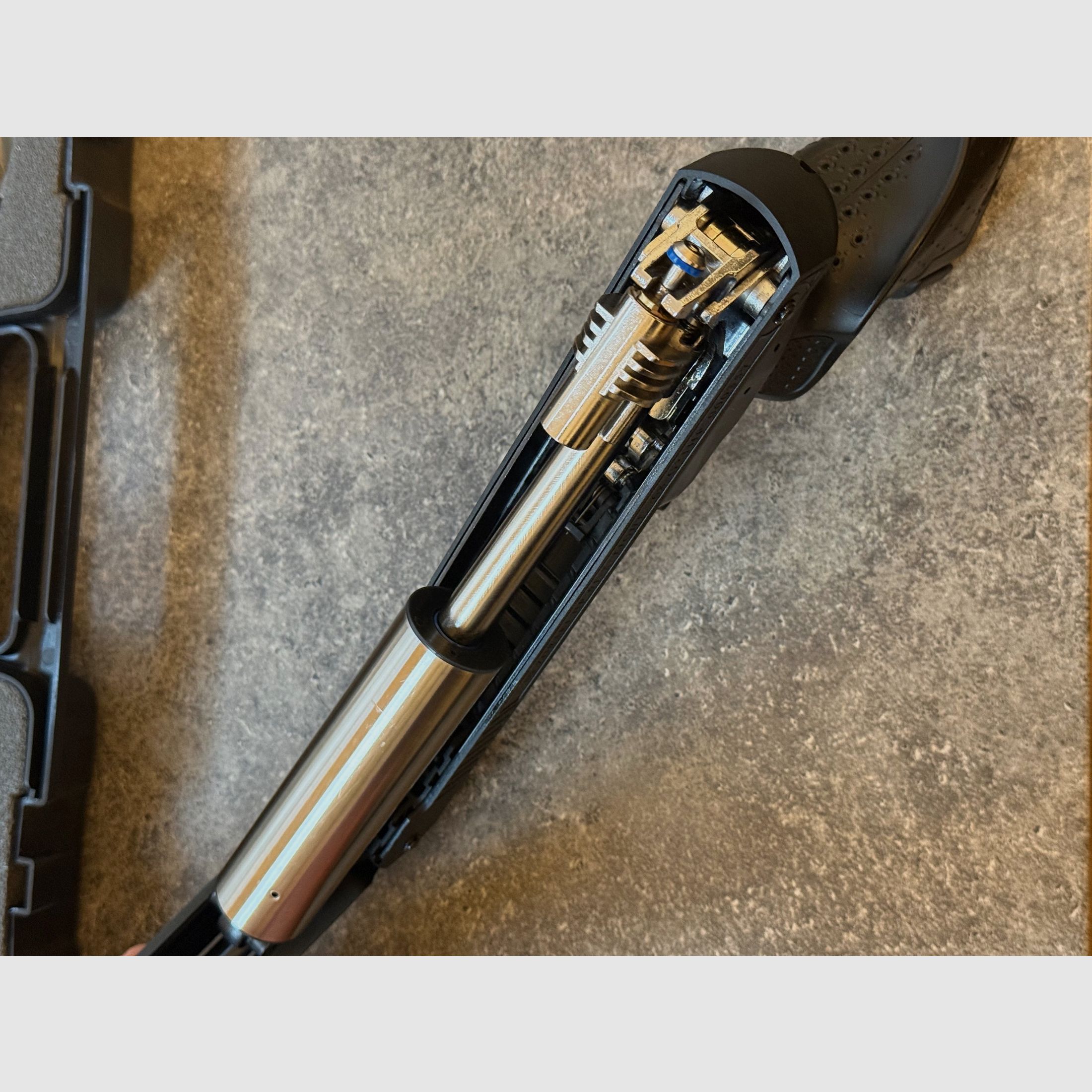 Zoraki HP-01 con adattatore silenziatore e valigetta HP01 HP 01, immagine 6 di 8