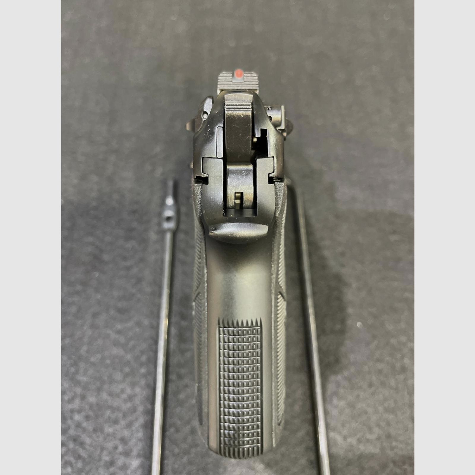 Beretta 92X Compact, Bild 11 von 11